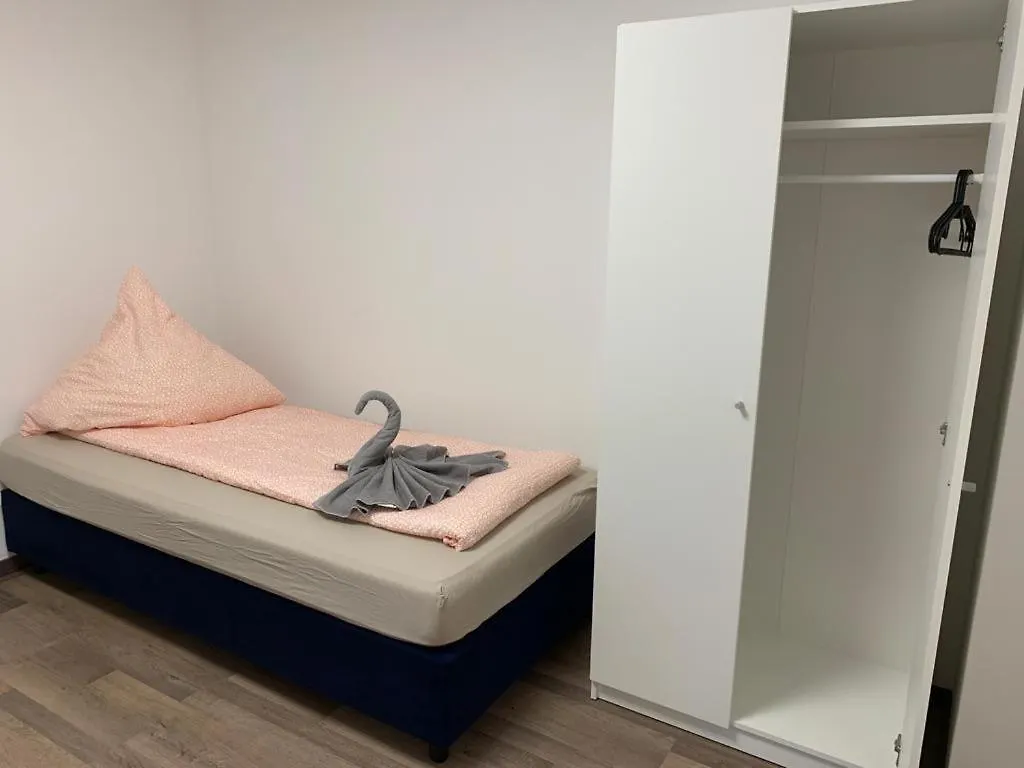Lovely Share Apartment Aachener Weiher Köln