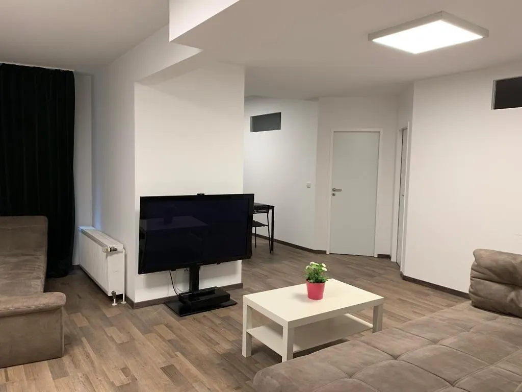 Lovely Share Apartment Aachener Weiher Cologne Homestay