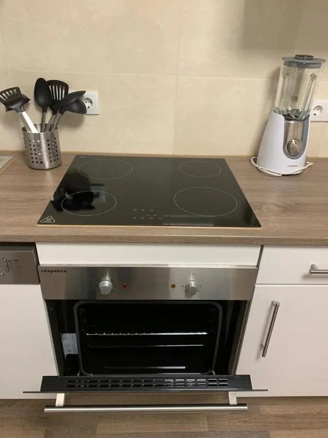 Lovely Share Apartment Aachener Weiher Cologne