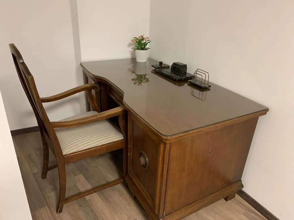 Lovely Share Apartment Aachener Weiher Köln 0*,
