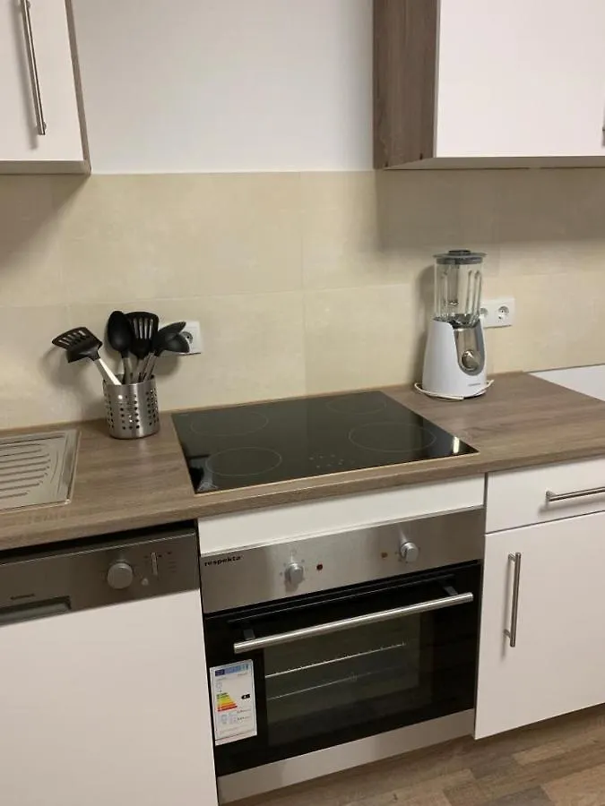 Lovely Share Apartment Aachener Weiher Köln 0*,  Deutschland